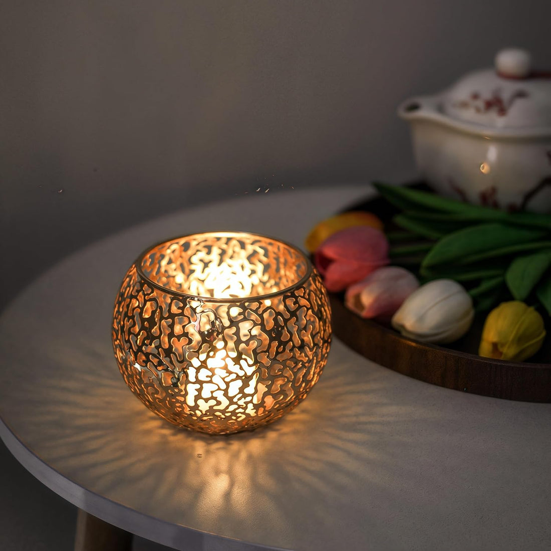 Gold Iron Candle Holder – Hollow Vintage Design, Living Room &amp; Bathroom Decor, Holiday Gift